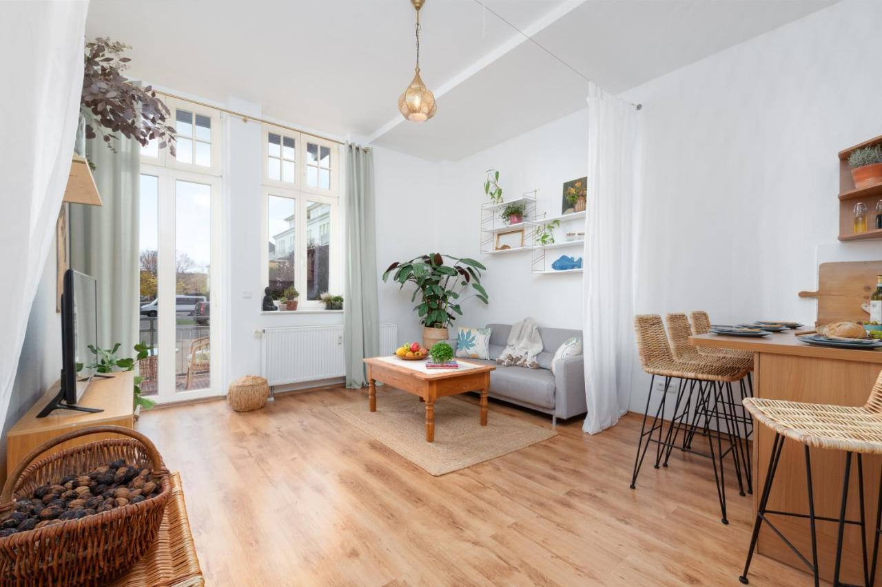 Ruhig - Privatparkplatz - Barrierearm Quiet - Private Car Park - Barrier Apartment